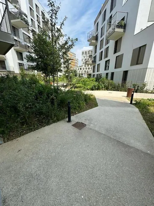 Proche De Toute Commodite - Proche Orly Apartment Chevilly-Larue France
